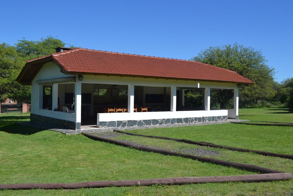 Cabanas Los Algarrobos Villa General Belgrano Exterior foto